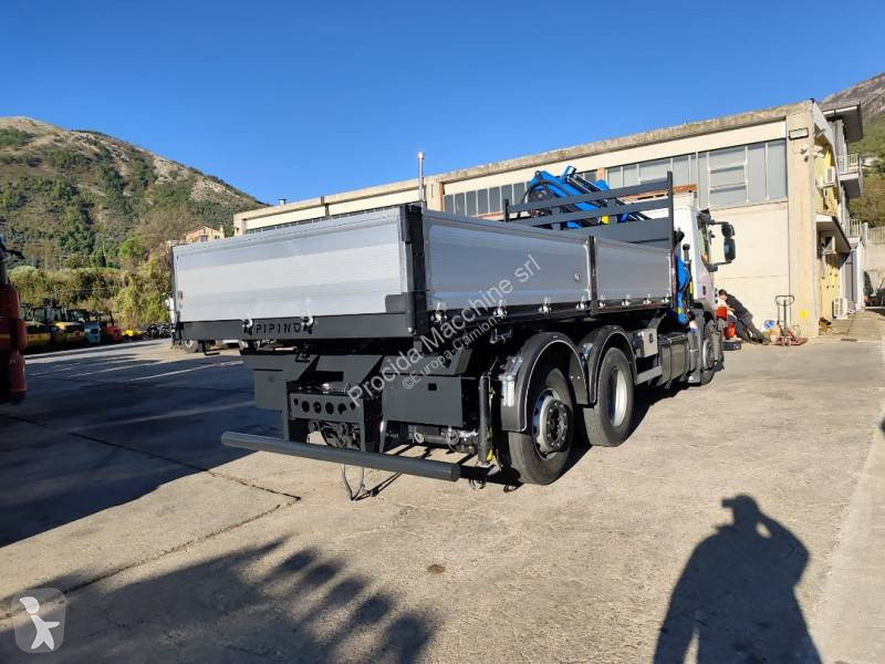 Kamion Iveco AD 260 S 31 X/P