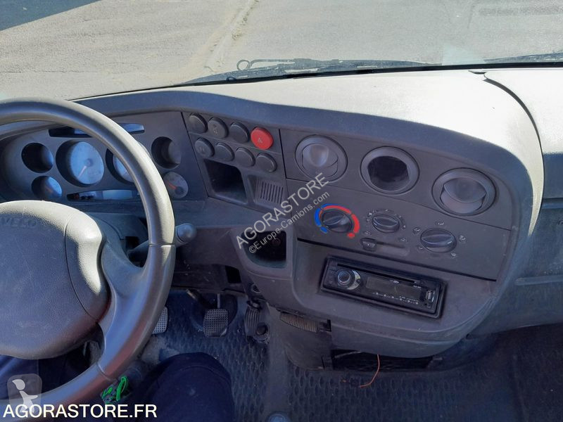 Iveco DAILY C35-11 truck