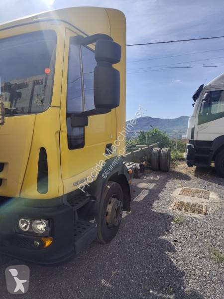 Kamion Iveco 120 E 28