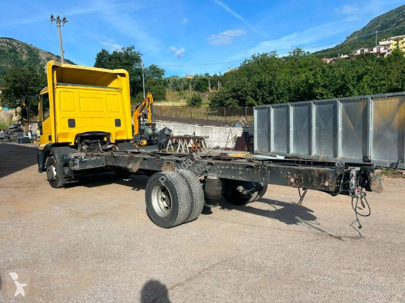Kamion Iveco 120 E 28
