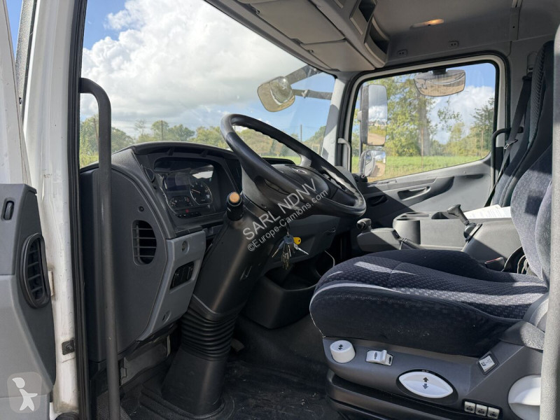 Mercedes 1222 truck
