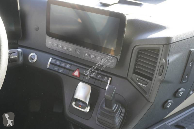 Kamion Mercedes  L 3552