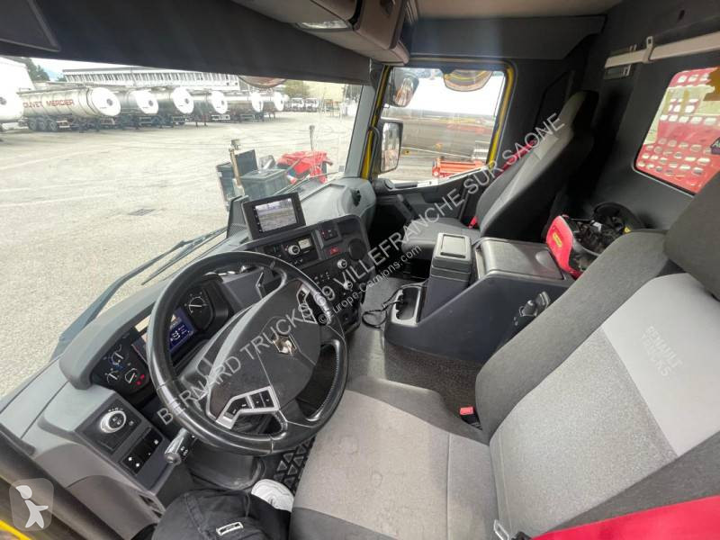 Renault 480.32 DTI 13 truck