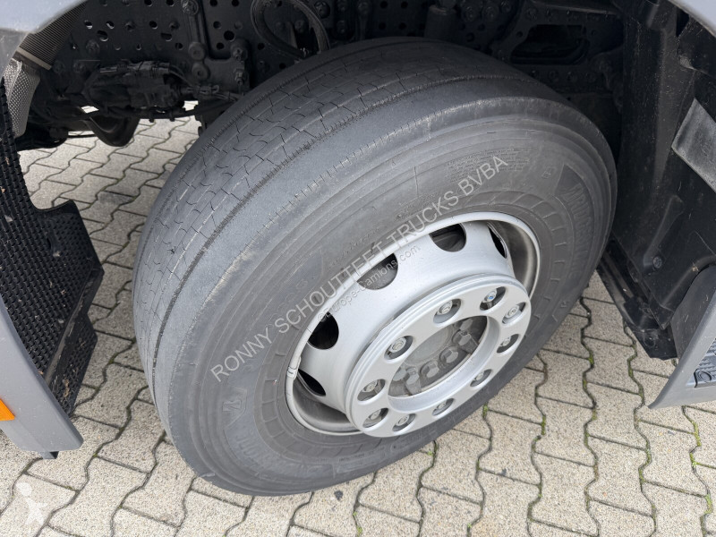 Kamion Mercedes Actros 2540 L 6x2/4 Actros 2540...