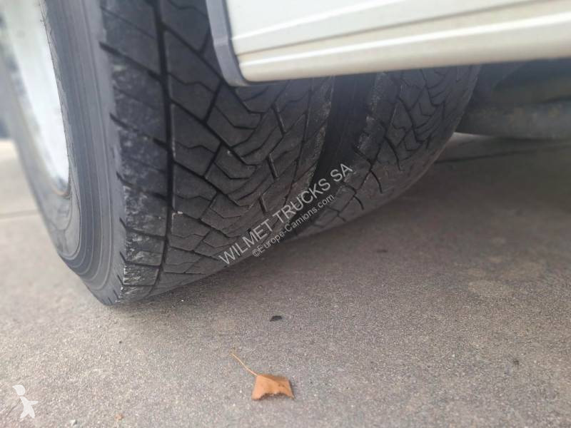 شاحنة DAF 530