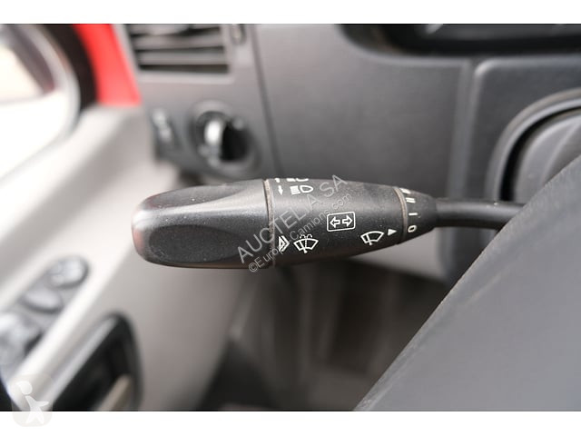 شاحنة Mercedes 318 CDI-D