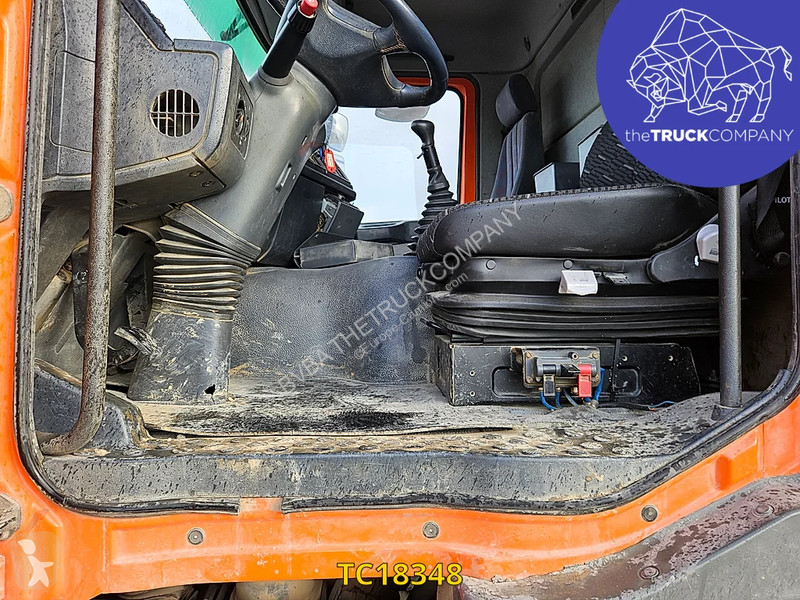 Mercedes 3235 truck
