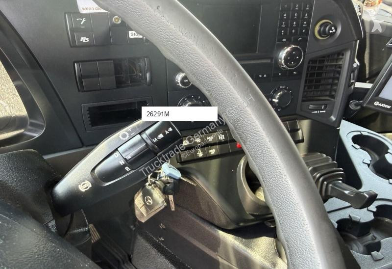 Kamion Mercedes 3243 8x4 Schwarzmüller /...
