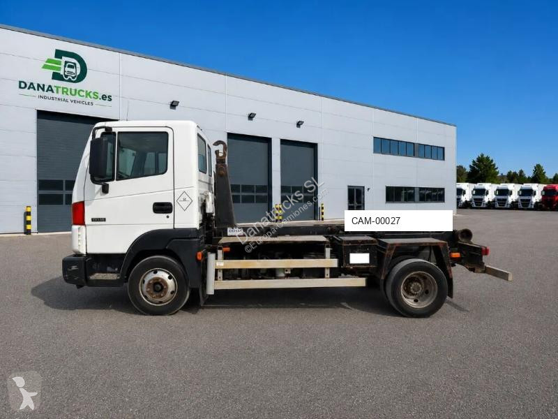 Nissan 5 Tm truck