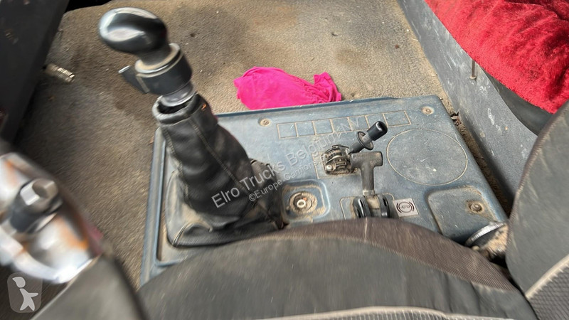 Lastbil Renault R 340 (6 CULASSE / POMPE...