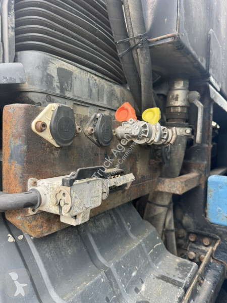 MAN  truck