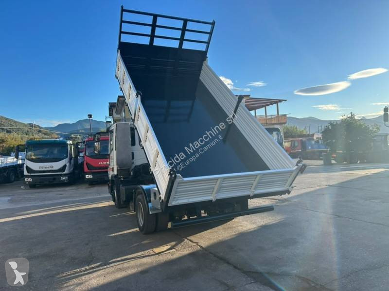 Kamion Iveco 80 E 22