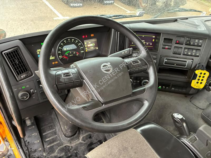 Превоз на строителна техника Volvo 13420 FMX