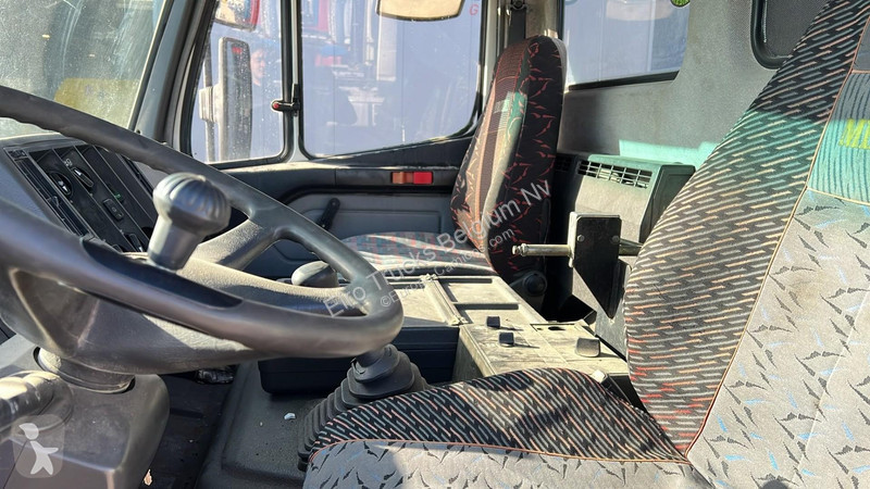 Kamion Mercedes SK (V6 / BOITE MANUELLE / LAMES...