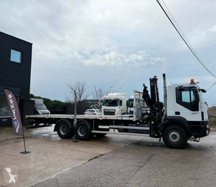 Teherautó Iveco 360