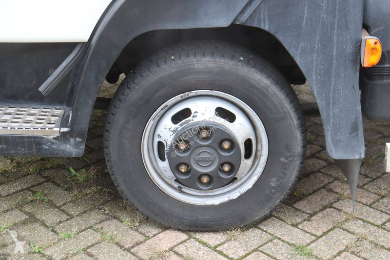 Vrachtwagen Nissan