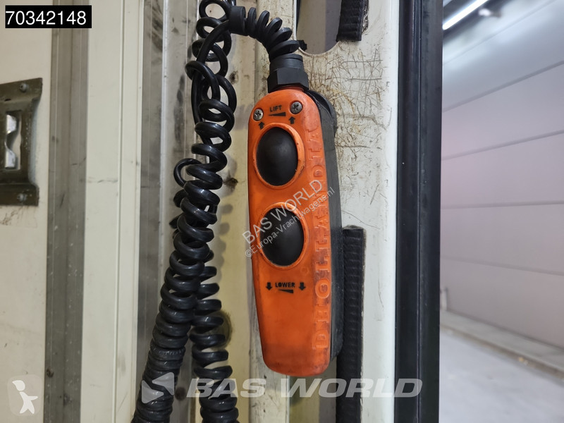 Teherautó DAF 230  4X2 12t APK 03-2027 Laadklep...
