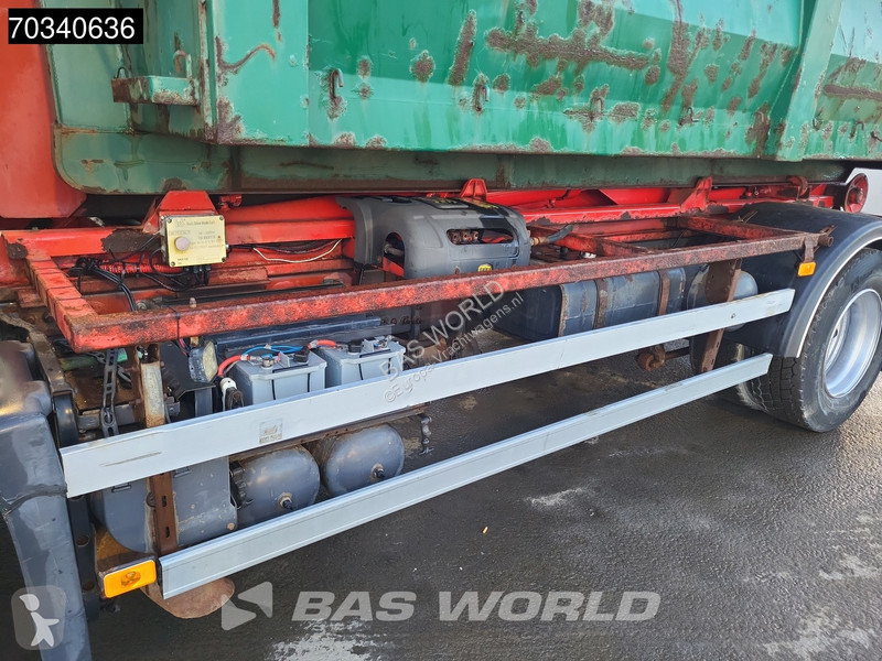 Camión Volvo 330  4X2 Hooklift 4,30m Wheelbase...
