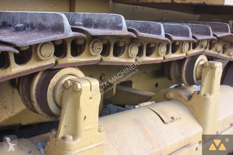 بلدوزر Caterpillar Fuel tanker