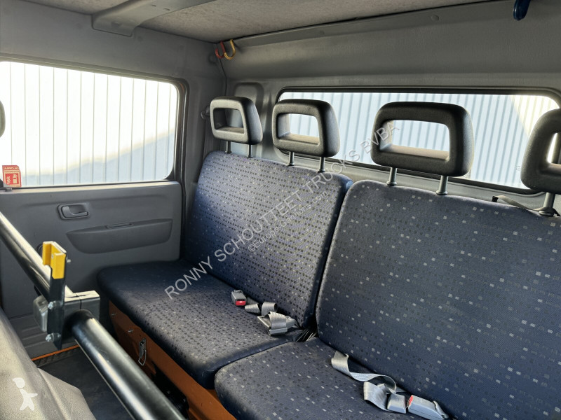 Kamion Mitsubishi Canter Fuso 6C15D 4x2 Doka...