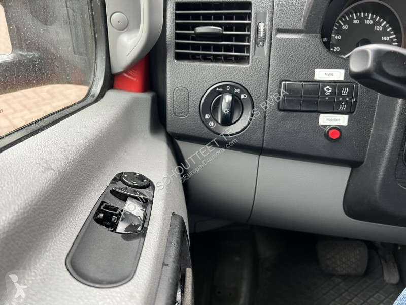 Furgoneta Mercedes Sprinter 516 CDI 4x2...