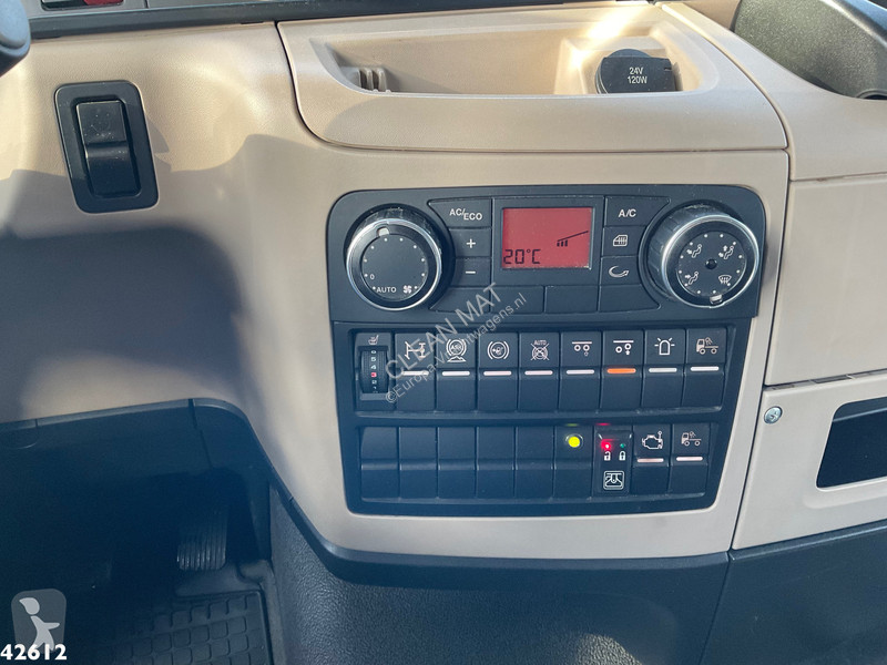 Camion MAN TGS 8x2 Euro 6 HMF 26 Tonmeter...