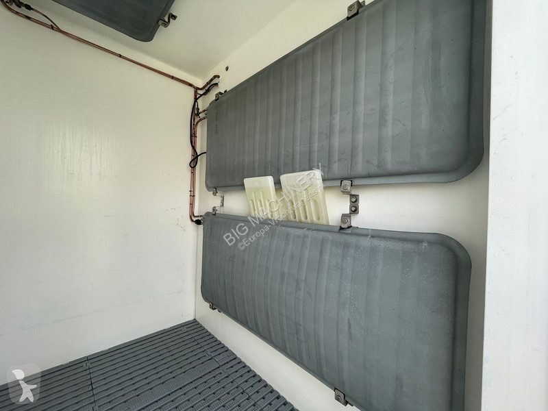 Kamion Renault MASTER 3T5 - Frigo