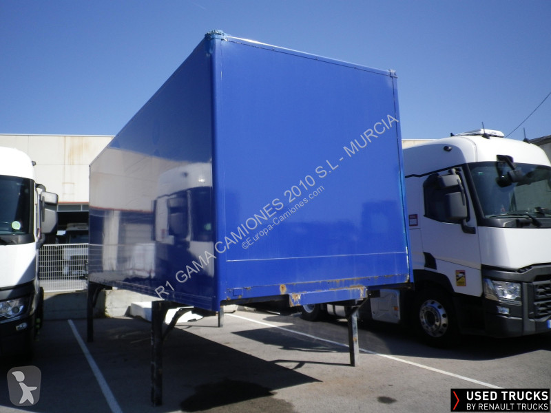 Kamion Renault D Wide