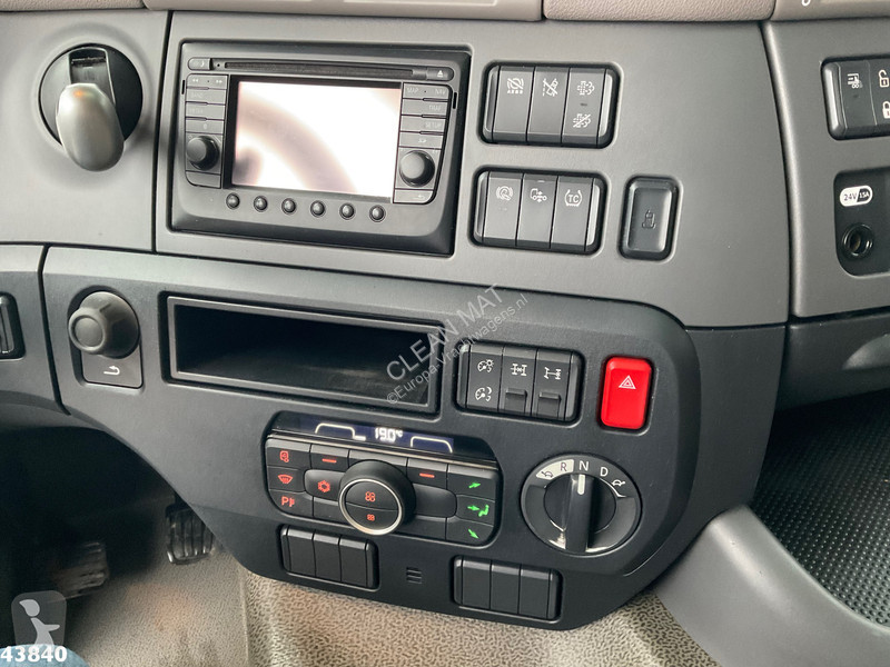 Camión DAF FAD  530 8x4 Euro 6 Palfinger 33...