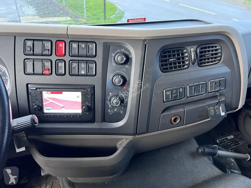 Kamion DAF 250 4X2 EURO 6 418.609KM BOX 8.5M...