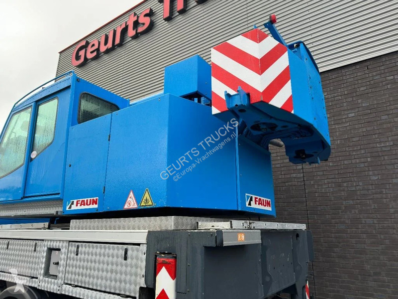 Camion Scania P420 8X4 + FAUN HK 40 + JIB...