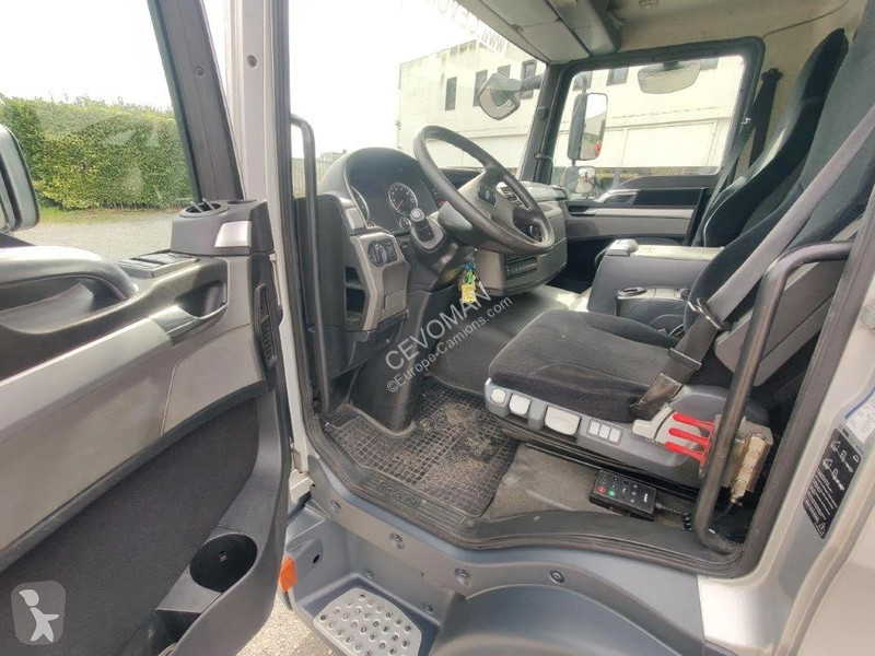 Kamion MAN 12.250 Containersysteem met kraan...
