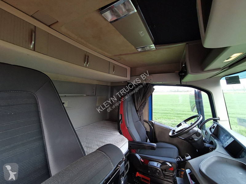 Camion Volvo 6X2 HIAB 117K PRO