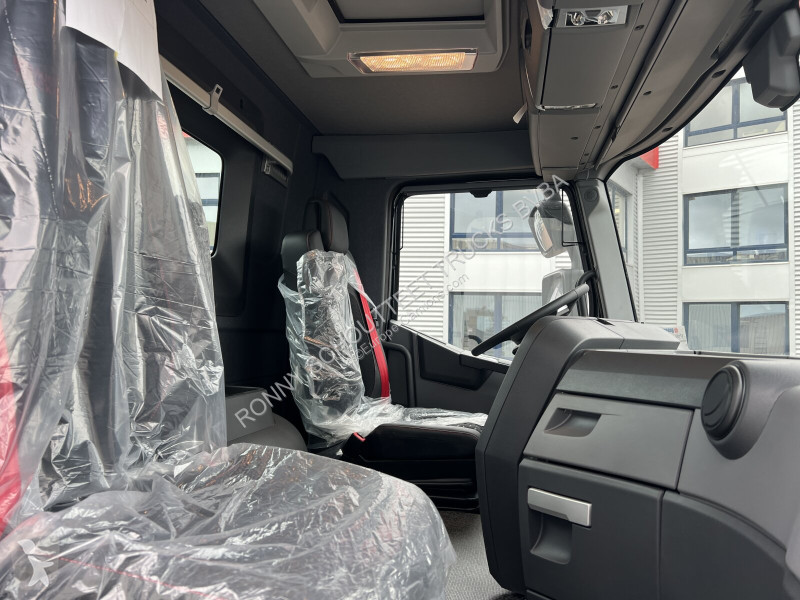 Kamion Renault C 480 8x4 C 480 8x4