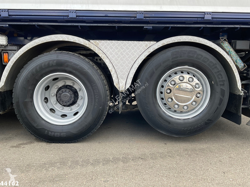 Camion Volvo 500 Euro 6 HMF 50 Tonmeter...