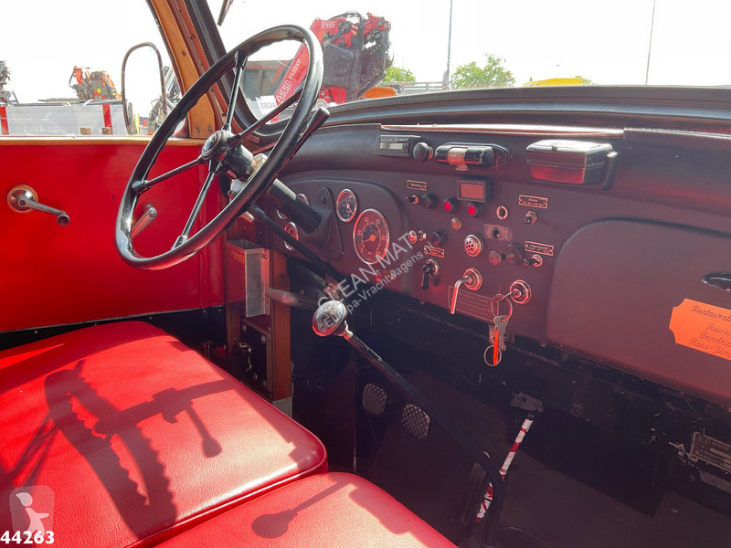 Kamion Mercedes L 311 Oldtimer euerwehrfahrzeug...