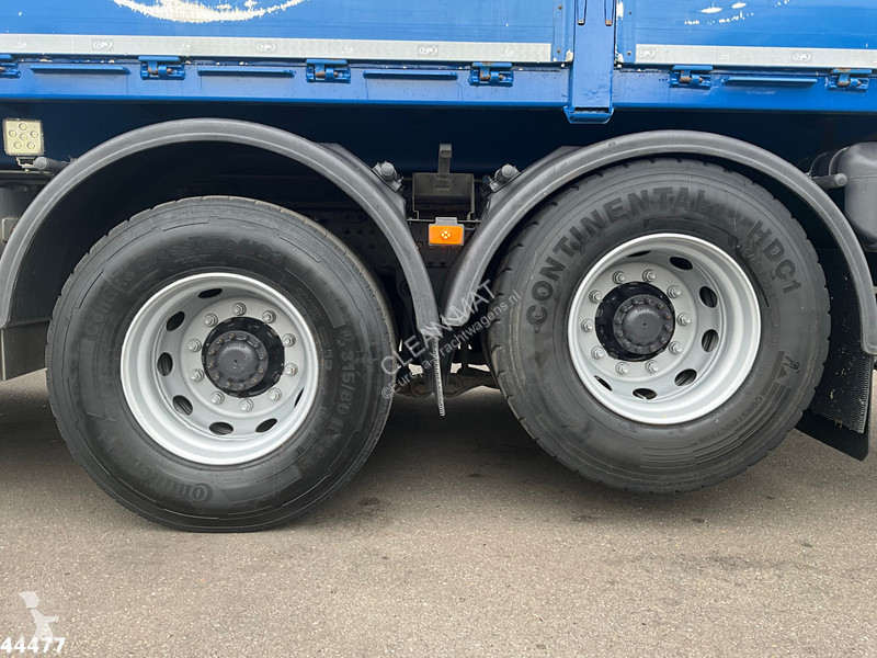 Kamion Volvo 540 8x4 Euro 6 Fassi 36 Tonmeter...