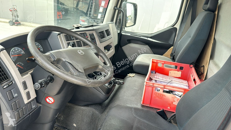 Camion Volvo FL 260 (LIFT 2000 KG / PERFECT...