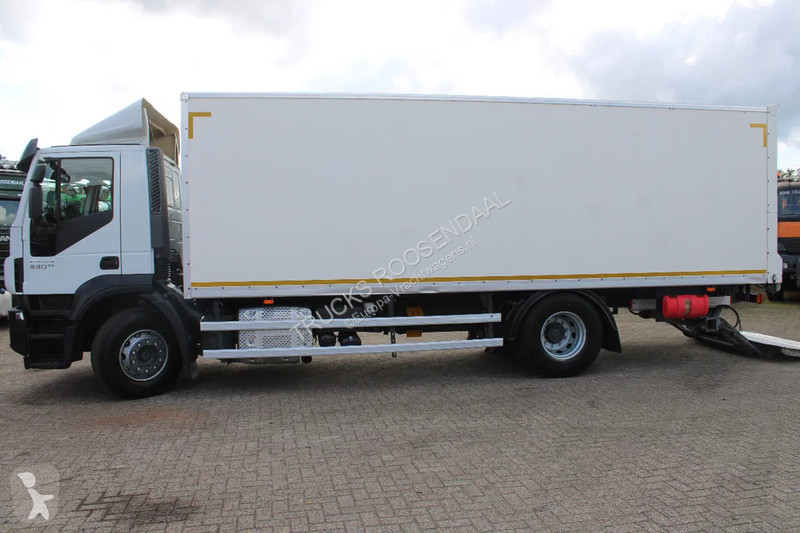 Camion Iveco 330 + EURO 6 + NICE TRUCK + 19T