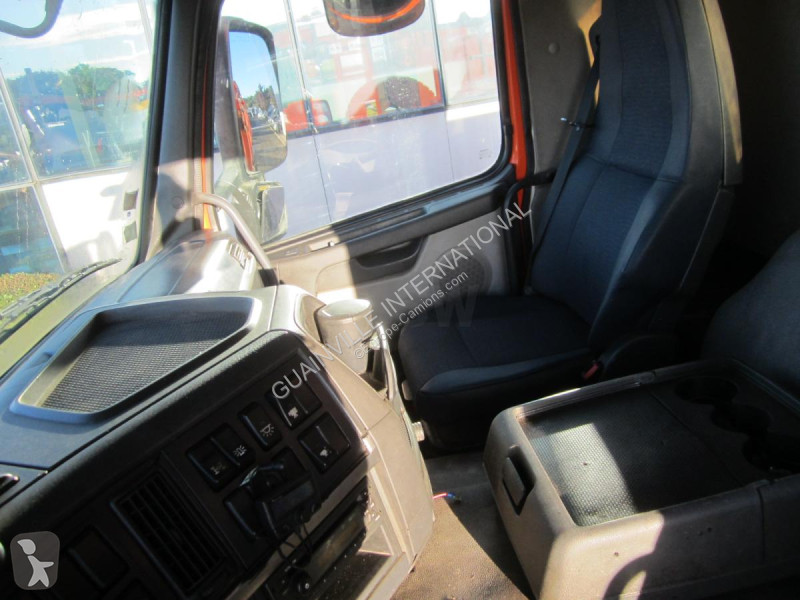 Camion Volvo 440