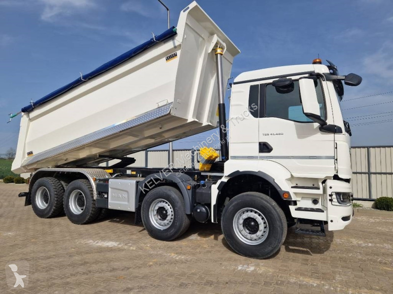 Camion MAN TGS 8x4 kipper