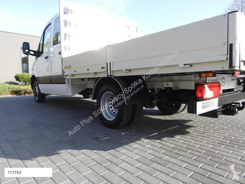 Véhicule utilitaire Mercedes SPRINTER 516...