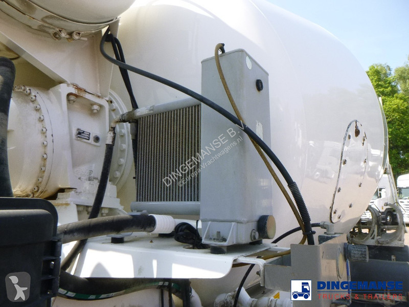 Camion MAN 32.360 8X4 Euro 6 Imer concrete...