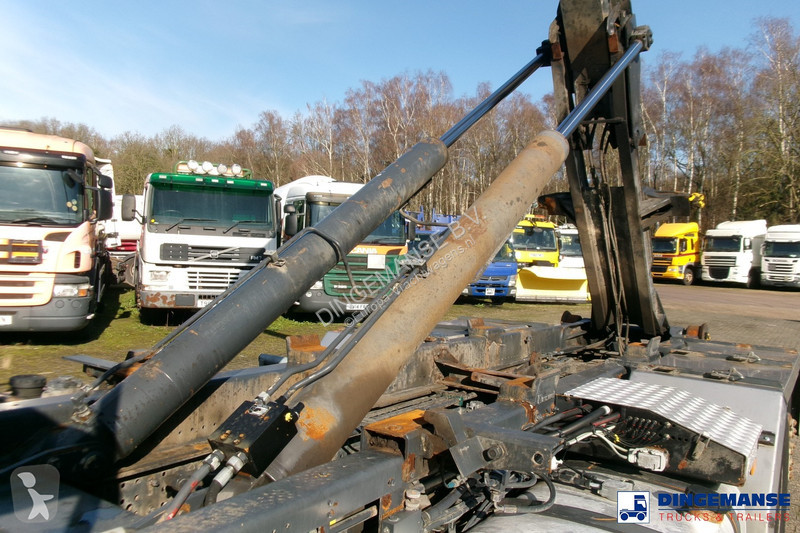 Kamion Mercedes 2543 6x2 Euro 6 Marrel...