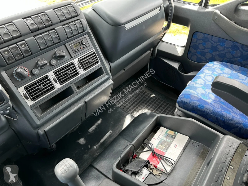 Kamion Iveco EuroCargo 120 manual haib 099...