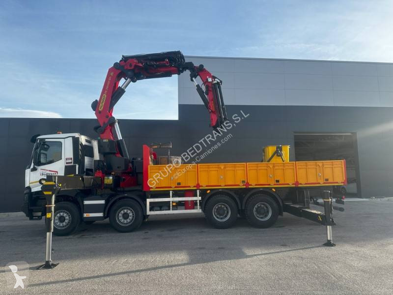 Kamion Renault Con pluma