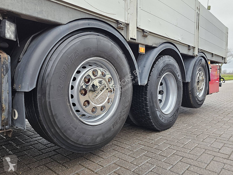 Camion Volvo 500 8X2 PK33002 6X HYDR.