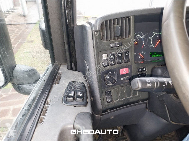 Kamion Scania SCANIA - SCANIA 124L A4X2 -