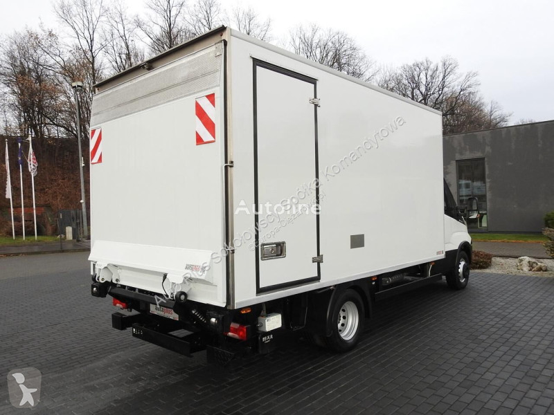 Kamion Iveco DAILY 70C17 CHŁODNIA 0*C WINDA 9...