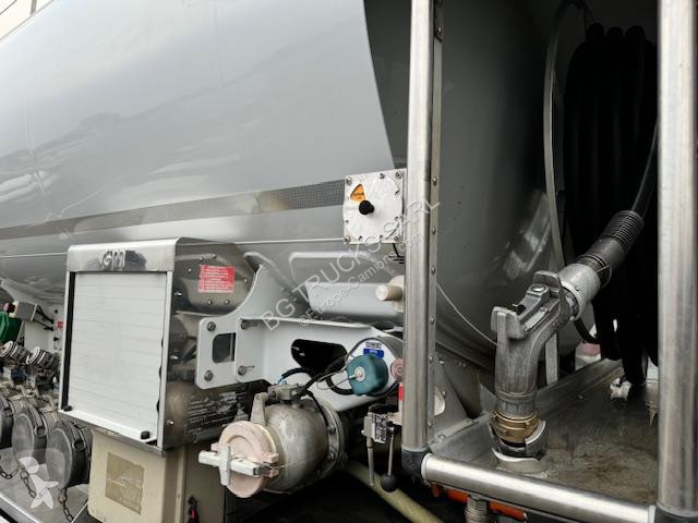 Kamion Renault 380 DXI